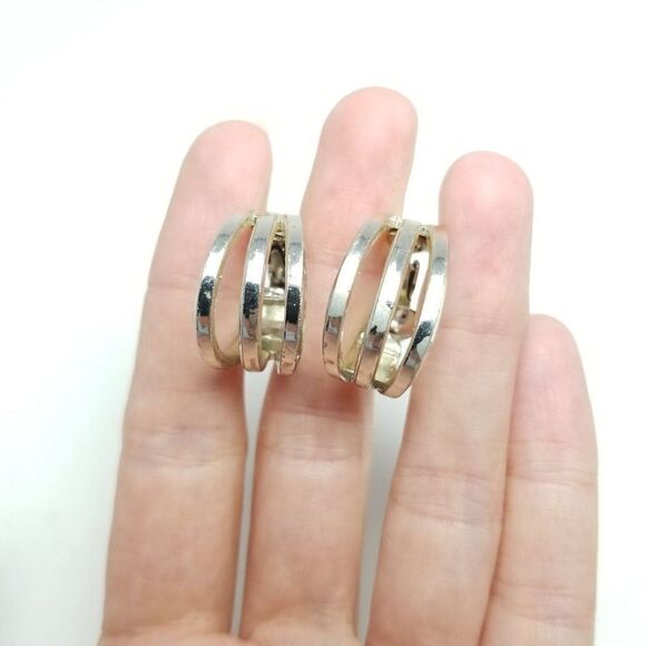 Vintage Silver Tone Hoop Earrings, Striped Openwork Design, Retro Estate - Picture 6 of 6